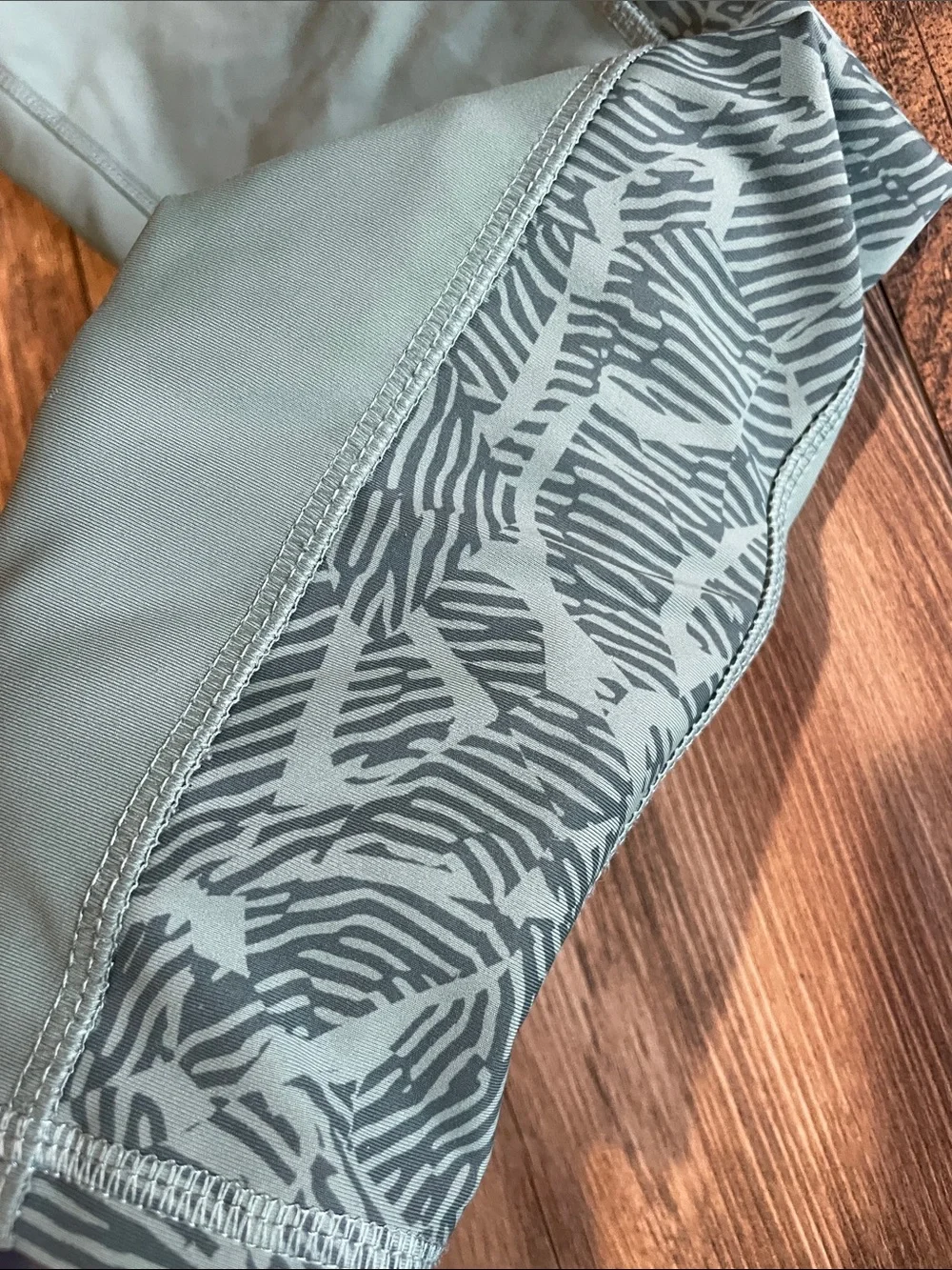 Old Navy Olive Green Leggings with Pockets